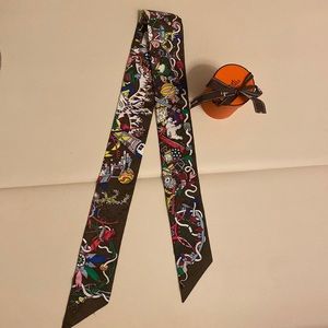 Hermes La Folle Parade twilly